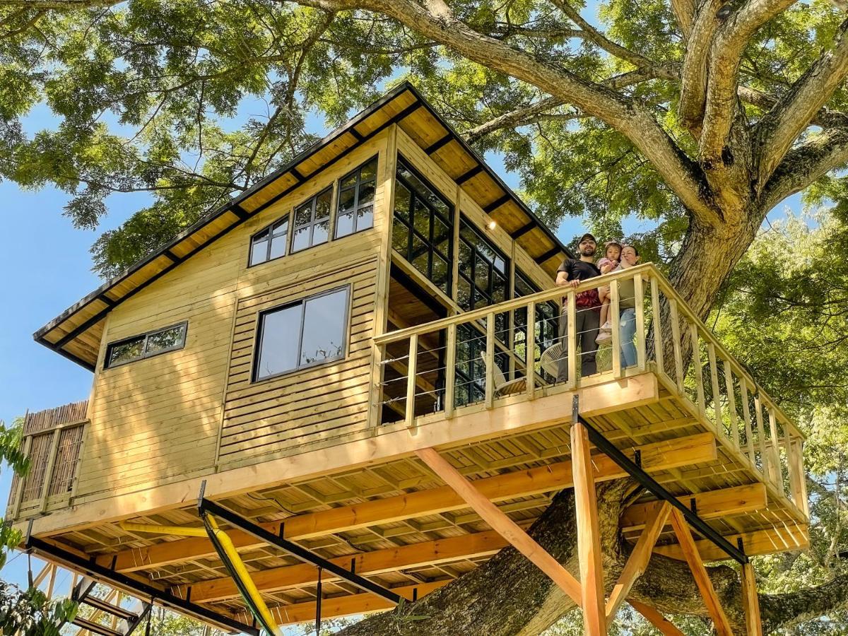 Villa Casa En El Arbol Utica Esterno foto